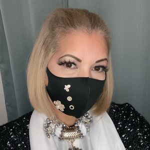 Meet your Posher, Sandra